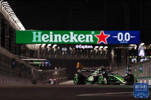 爱游戏在线-索伯车队轻取阿斯顿马丁，拉塞尔状态火热