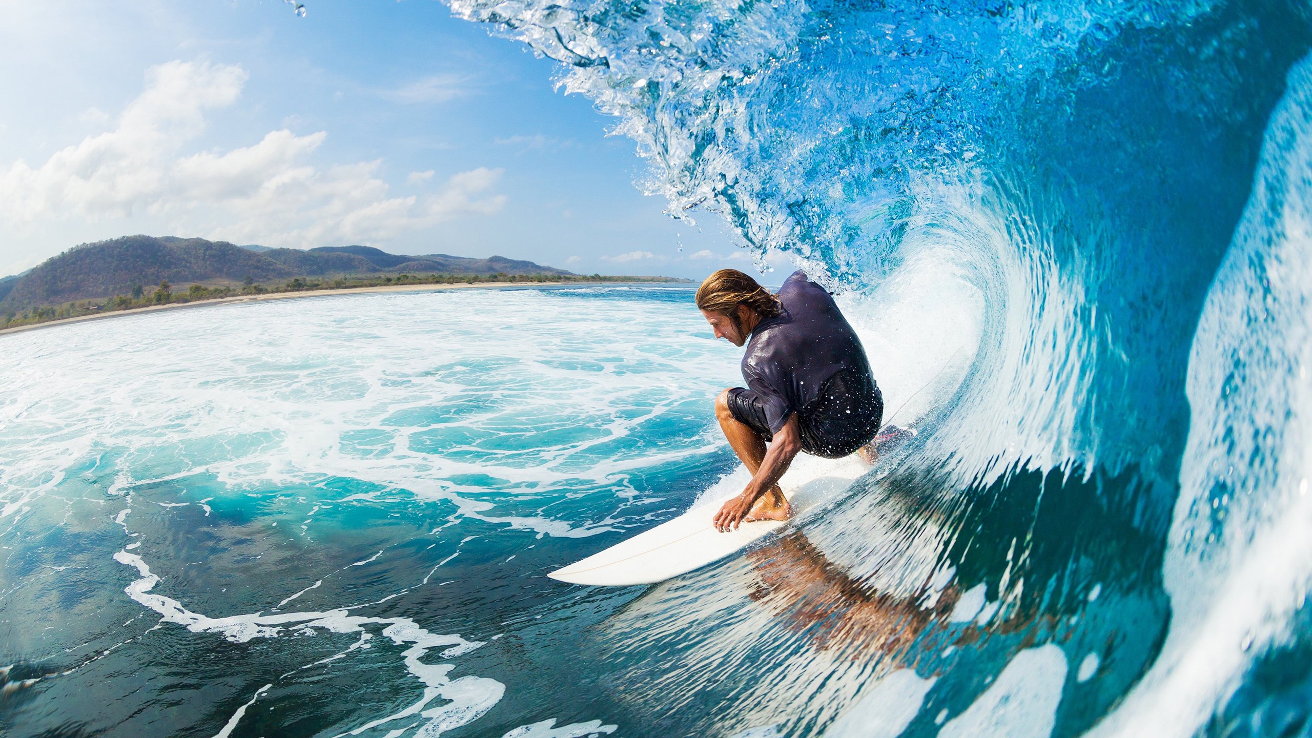 丹麦斩落葡萄牙，卢卡库高光表现，当小魔兽撕碎卫冕冠军的防线